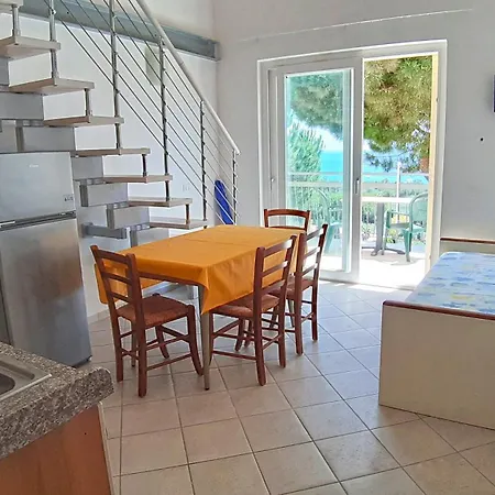 Ξενοδοχείο με διαμερίσματα Residenza Mini - Rta E 3*